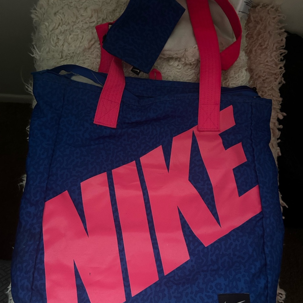 Nike Women's Tote Bag in Blue and Pink